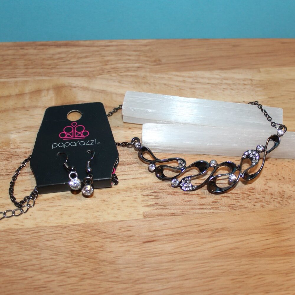 Paparazzi Easy Money Black and Rhinestone Necklace & Earrings Set NWT